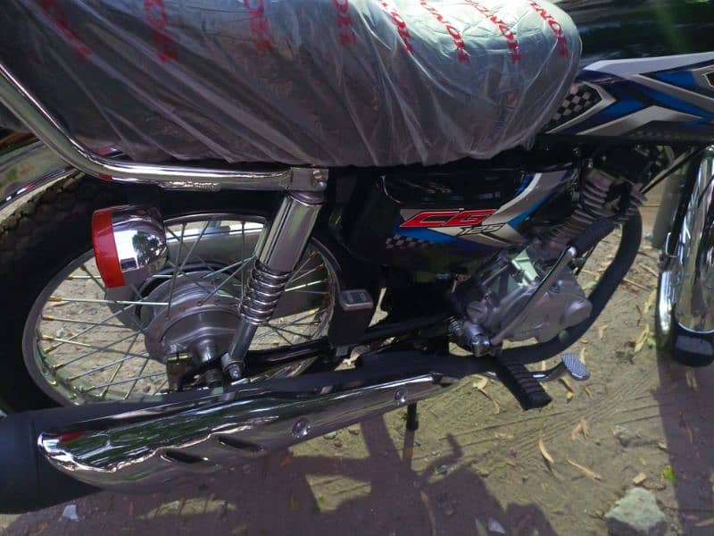 Honda 125 2025 1