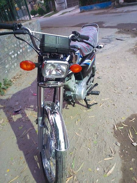 Honda 125 2025 4