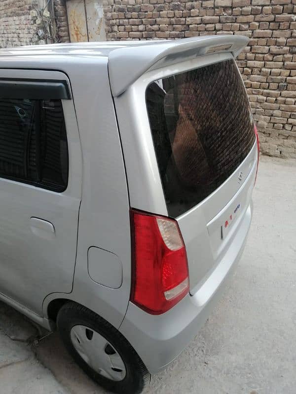 Suzuki Wagon R 2017 5