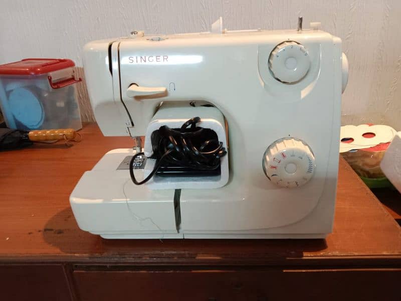 Singer sewing machine 0