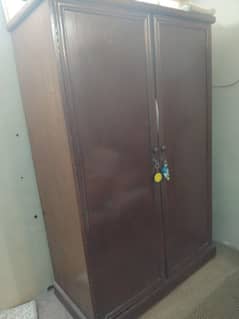 wardrobe for sell 0