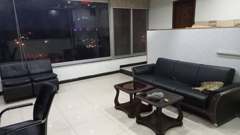 Furnished Commercial Floor in Bahria Town Lahore 2