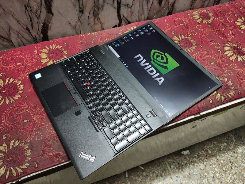 Lenovo Thinkpad P51s (Midrange Workstations) 2GB Nvidia M520 GPU 3