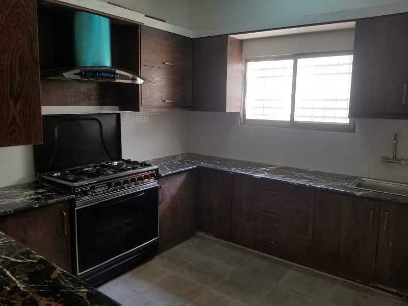 Upper portion for Rent on Gizri lane 4