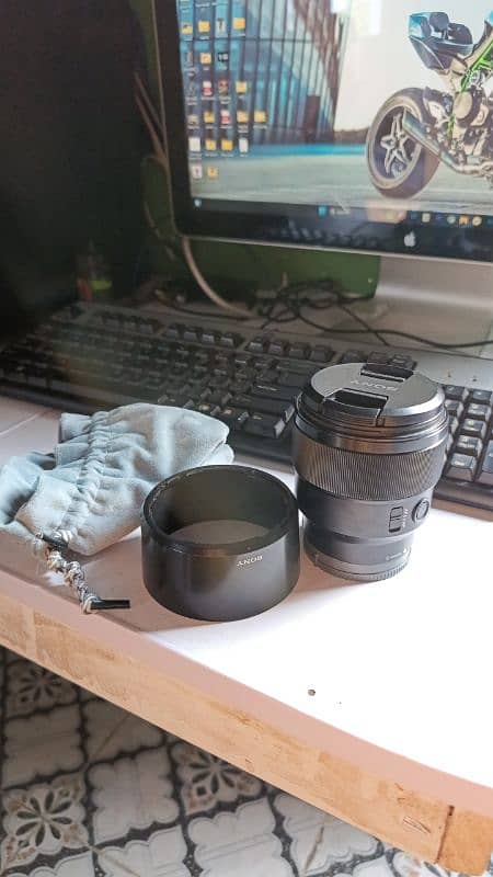 Sony 85mm 1.8 Full frame for sale urgent 1