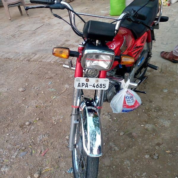 Honda CD 70 2021 4