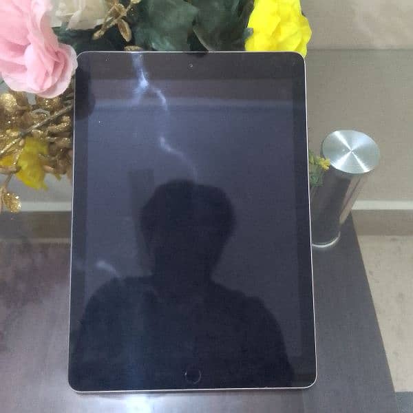 Ipad 6 generation 32gb 4