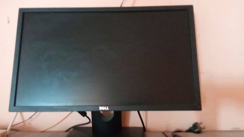 Dell Precision T7500 With 24 Inches Dell LCD 1