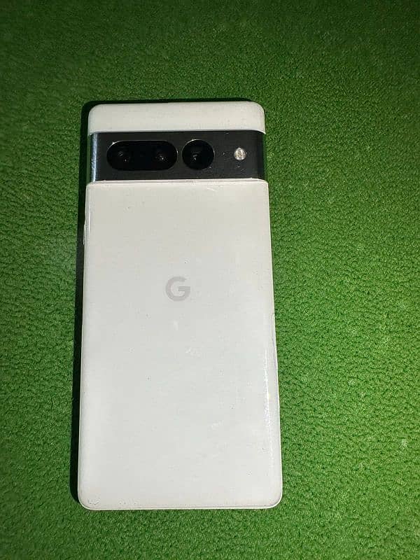 Google Pixel 7 pro Panel Damage 0