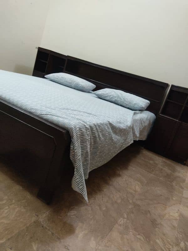 Good quality double bed with 2 side tables for sale 0