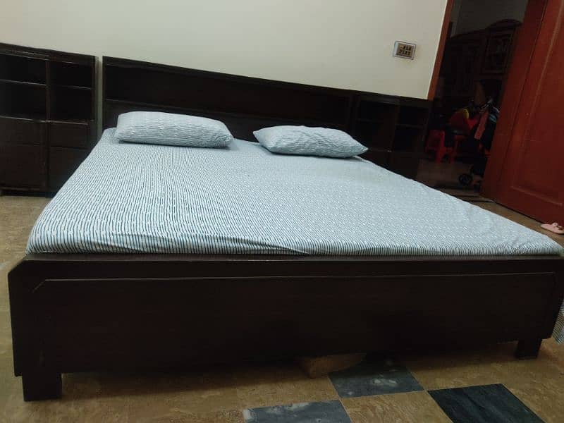 Good quality double bed with 2 side tables for sale 3