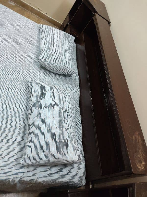 Good quality double bed with 2 side tables for sale 5