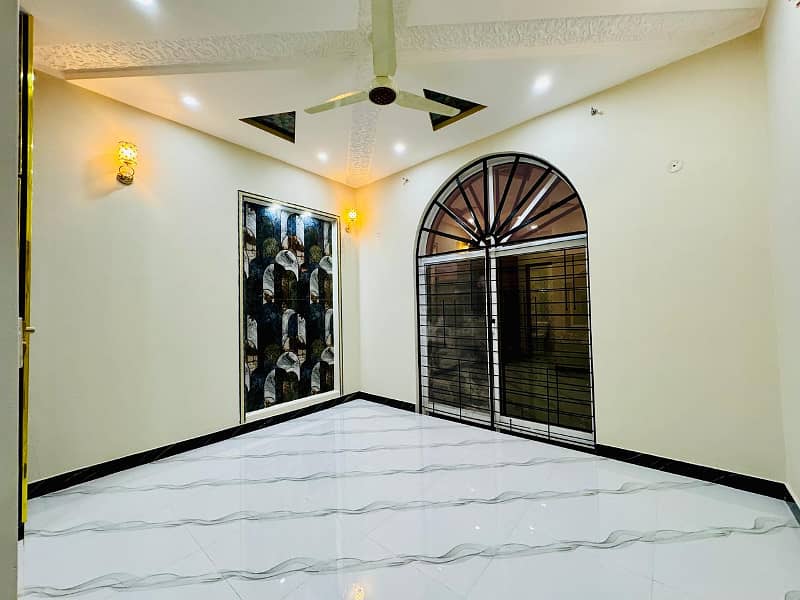 5 Marla Spanish House Double Heighted Elevation is Available for Sale in BB Block Bahria Town 22