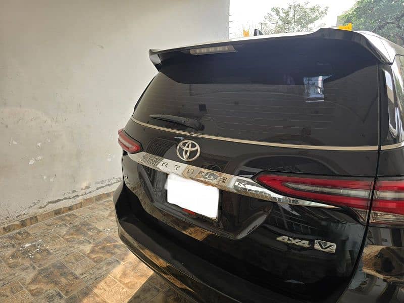 Toyota 2022 Fortuner 4x4 for sale 7