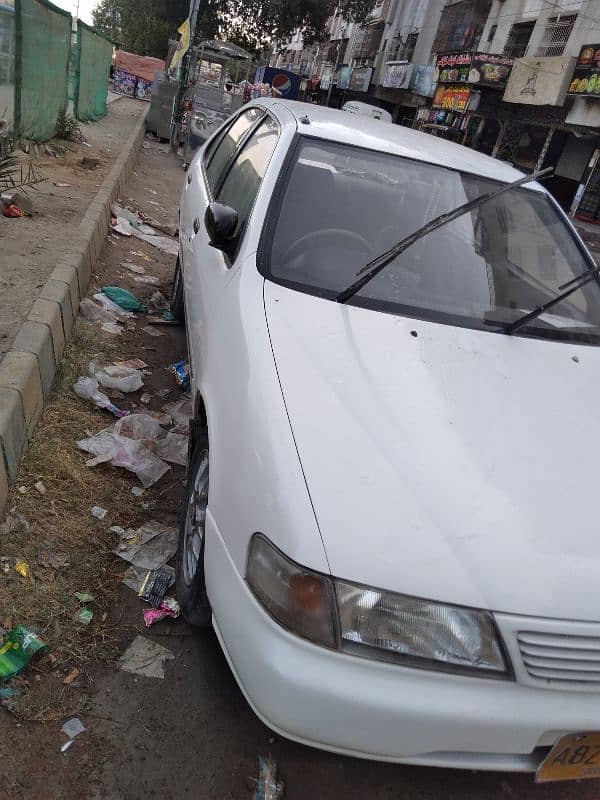 Nissan Sunny 1999 3