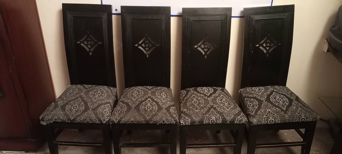 Dining Table with 4 Chairs 6