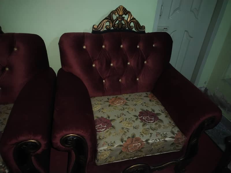 Sofa and chair set 1