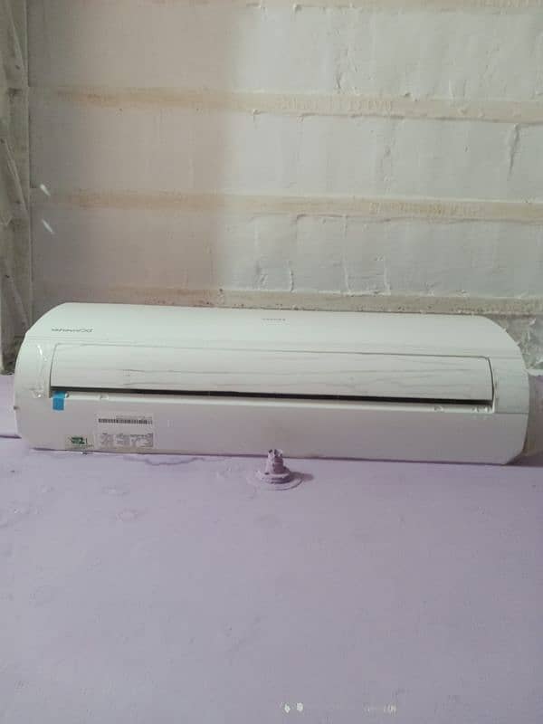 Haier Ac DC Triple inverter 1.5 ton 2