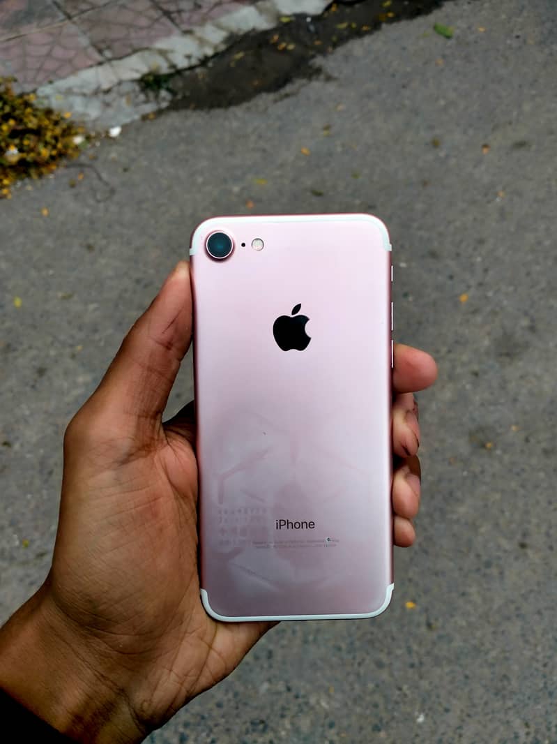 Iphone 7 (128gb) 4