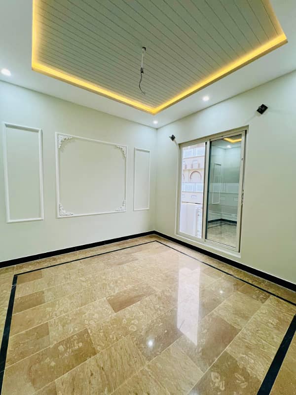 5 Marla luxury tripple story house for sale located at warsak road executive lodges peshawar 12