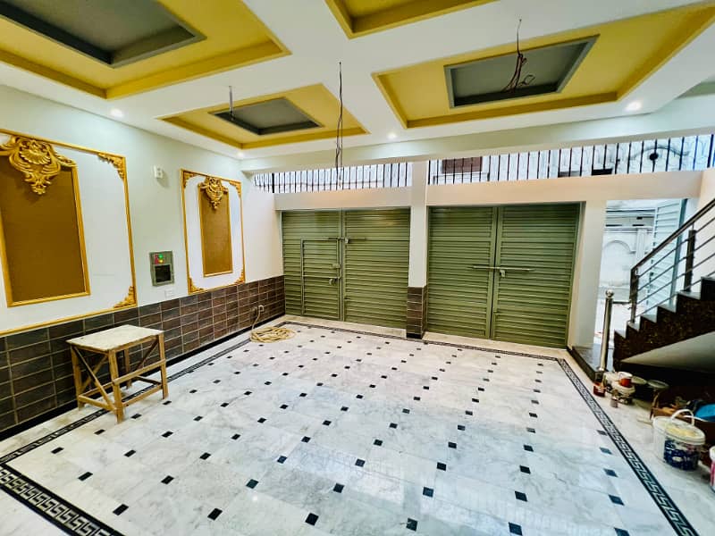 5 Marla luxury tripple story house for sale located at warsak road executive lodges peshawar 31