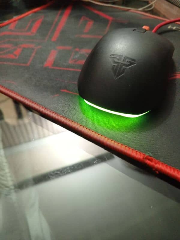 Gaming Mouse Rgb 2400 DPI LED 1