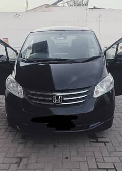 Honda Freed 11/17  MODEL