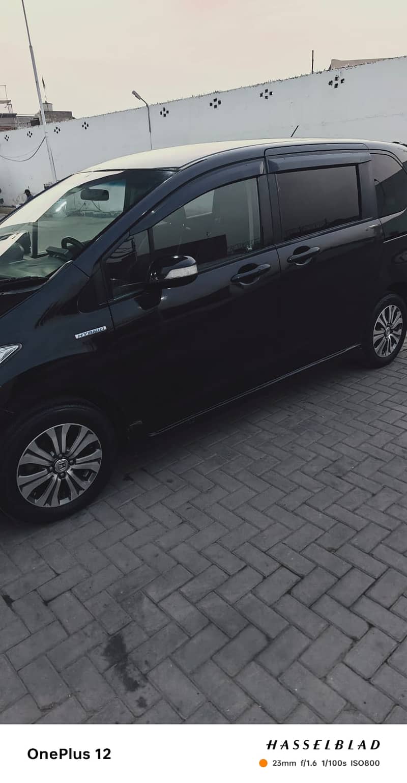 Honda Freed 11/17  MODEL 4