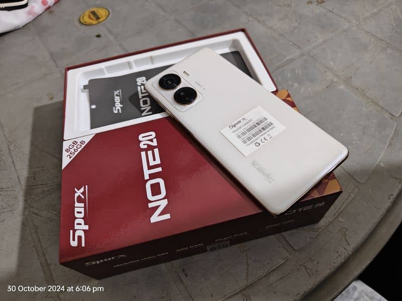 Sparx Note 20, 8GB/256GB Dual sim 10/10 PTA approved. 1