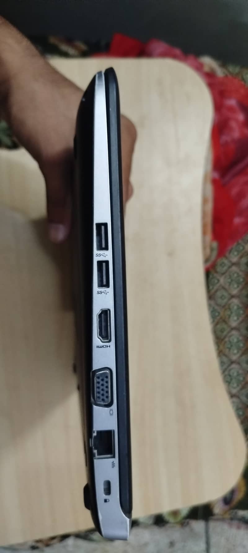 Hp probook 430 G3 i5 6 Gen 5