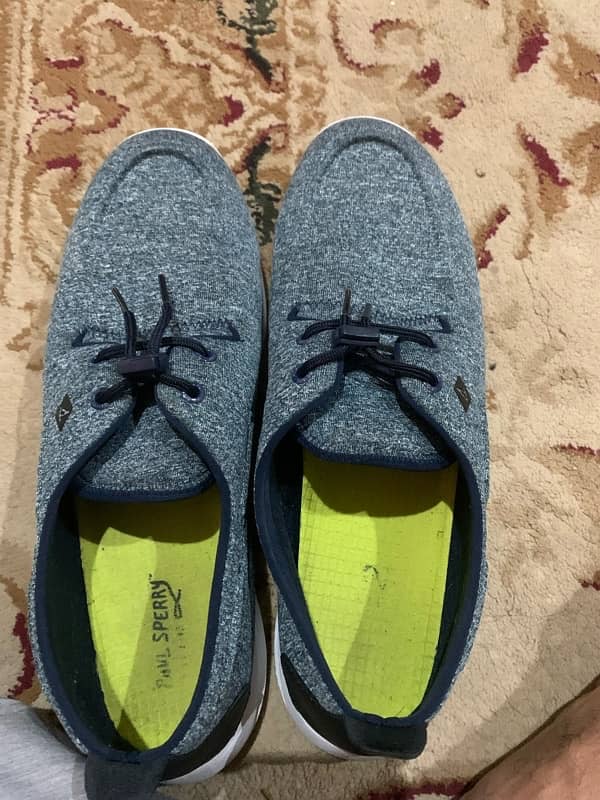 branded shoes like new size 10,11 3