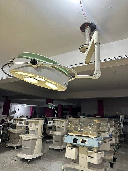 ot lights/ operation theater lights imported 5