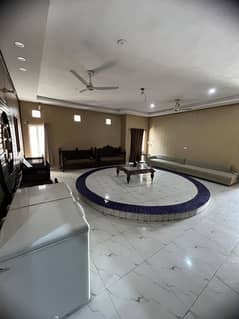 Best Girls Hostel near UCP, shaukat Khanum Johar town