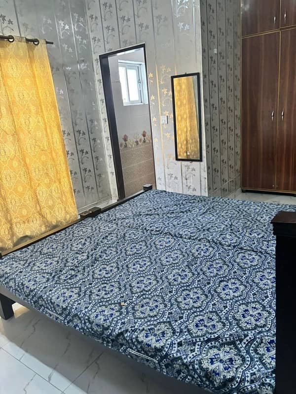 Best Girls Hostel near UCP, shaukat Khanum Johar town 4