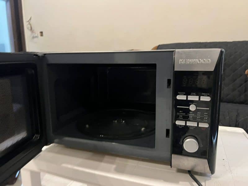 microwave 3