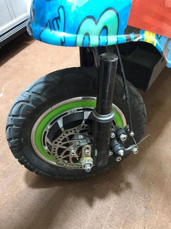 36 v electric scooty 3 wheel 2