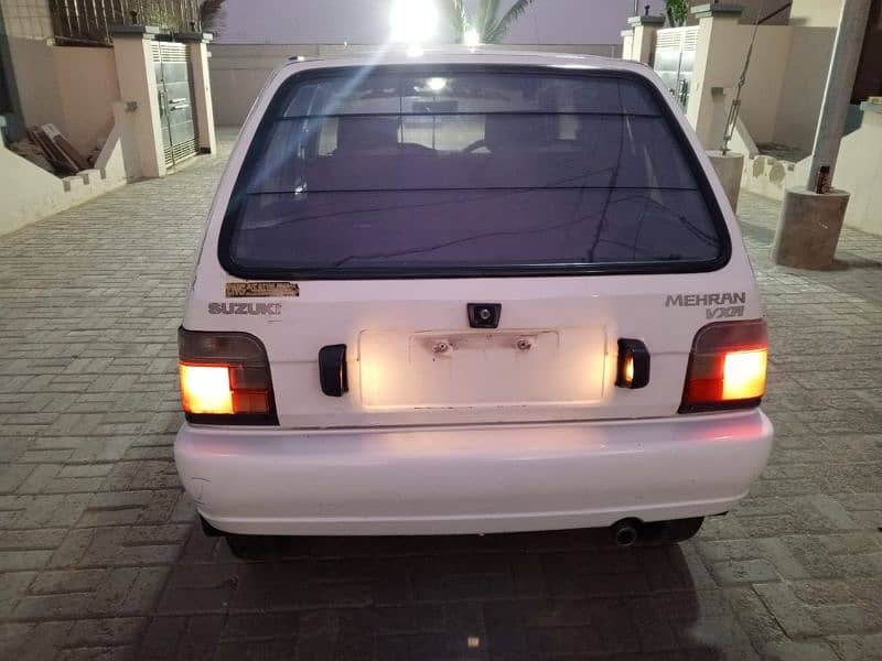 Suzuki Mehran VXR 2011 10