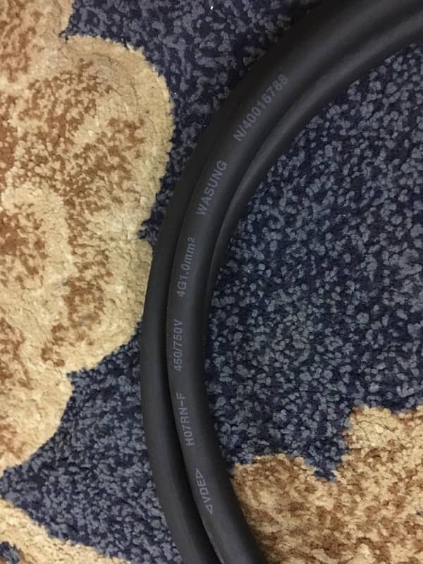 VDE 4Core 1mm 9Feet Pure Cooper Flexibale Cable For Sale 2