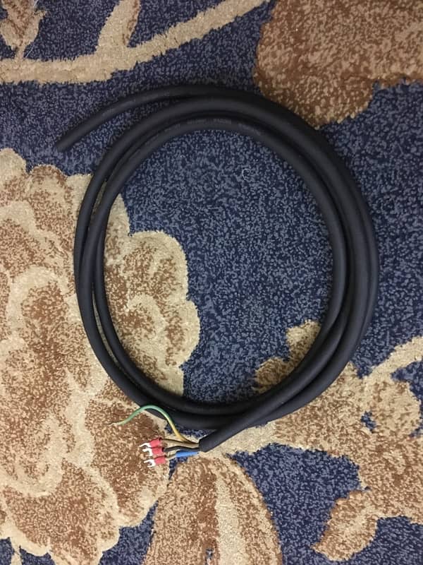 VDE 4Core 1mm 9Feet Pure Cooper Flexibale Cable For Sale 4