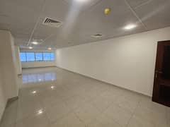 1300 sqft office available on rent