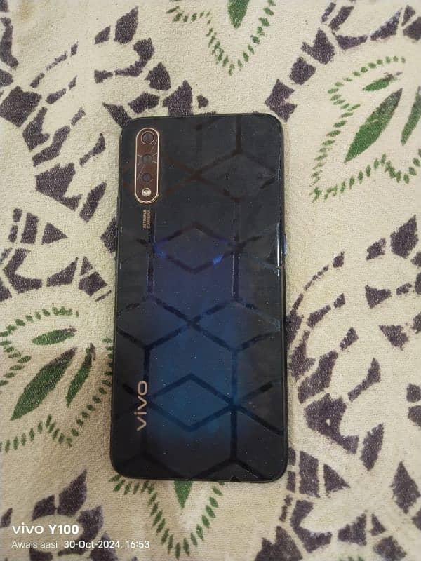 mobile bohat acha ha Lana Wala rabta Kara 4