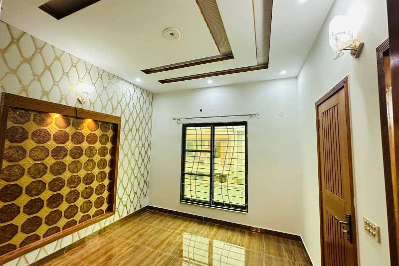 5 Marla Luxury Modern House Available For Sale In Paragon City Lahore 6