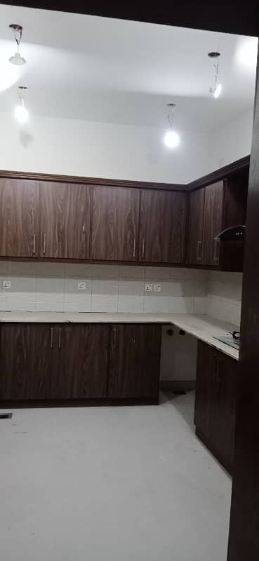 Beautiful Upper Portion For Rent In F11 Prime Location 4