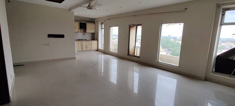 2 Bed 1200 Sqft Like Brand New Apartment Available For Sale In Tulip Block Sector C Bahria Town Lahore 0