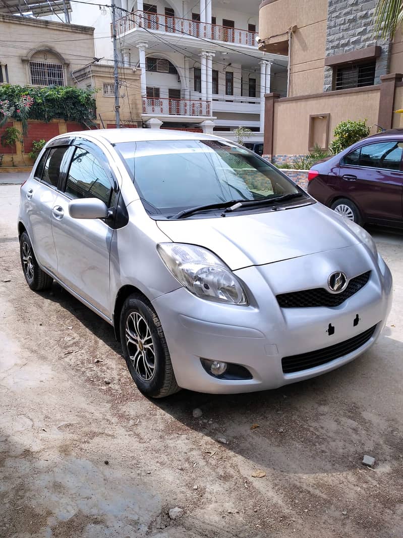 Toyota Vitz 2010/13 Full Original 1