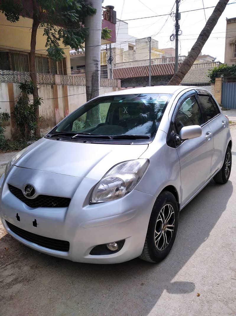 Toyota Vitz 2010/13 Full Original 2