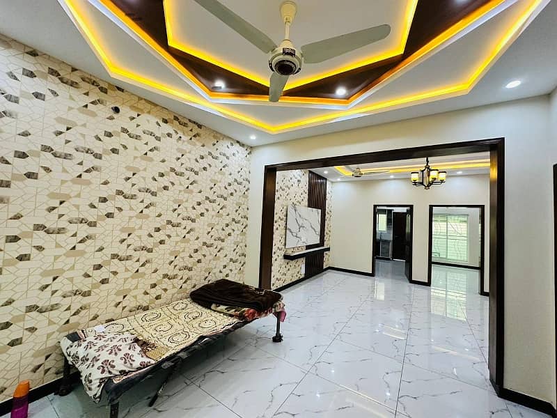 5 Marla Luxury Modern House Available For Sale In Paragon City Lahore 0