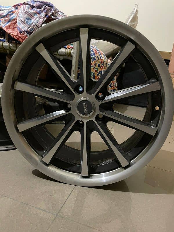 18inch rim for sale 114x5 honda 3