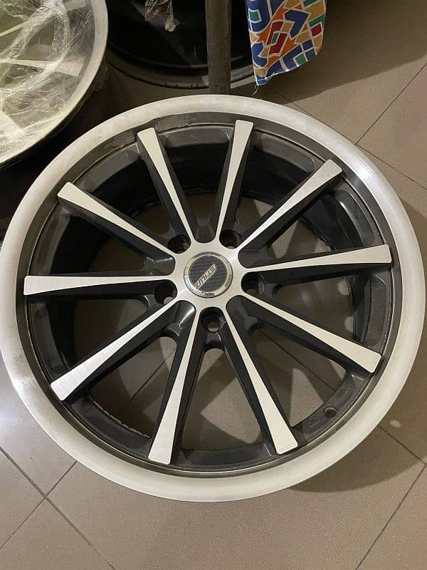 18inch rim for sale 114x5 honda 5