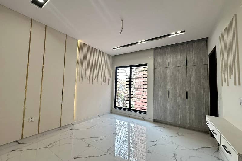 5 Marla Luxury Modern House Available For Sale In Paragon City Lahore 7